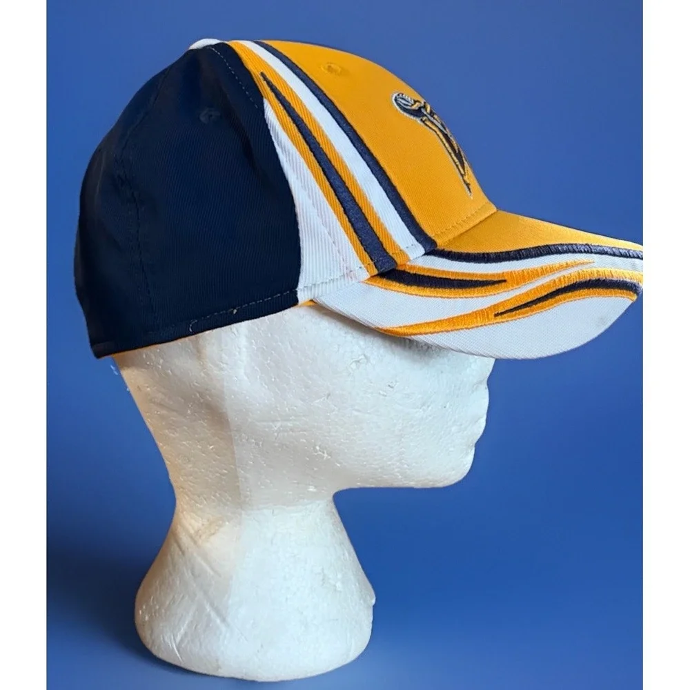 Vintage Reebok Buffalo Sabres NHL Face Off Collection Fitted Hat Blue/Gold‎ L/XL